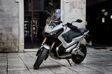 画像: こちらはデジタルシルバーメタリック。コンセプトモデルでも知られたカラーです。
