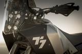 画像: カーボンシュラウドには誇らしげな「T7」の文字が。TはテネレのTですね。