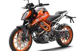 画像: 写真は390DUKE。KTMらしい、オレンジが印象的なカラーリングです。