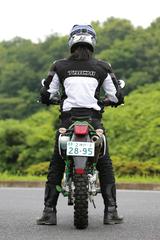画像2: RIDING POSITION(身長:176㎝ 体重:68㎏)