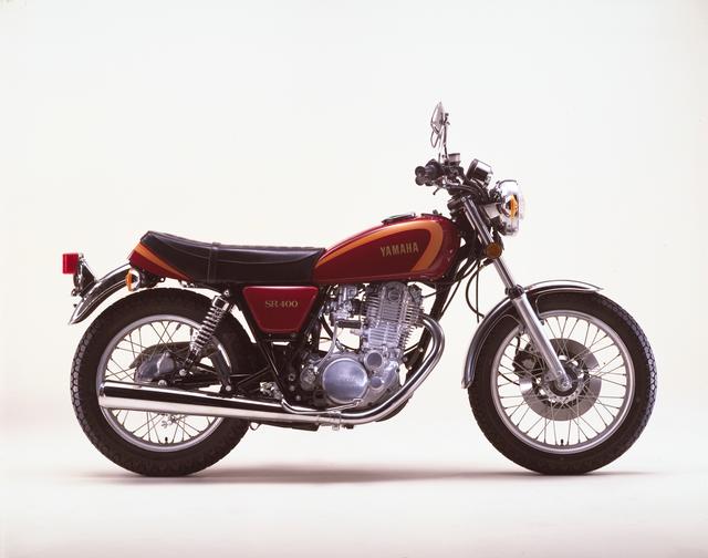 画像3: フロント19インチでディスクブレーキを採用していた初期型SR。