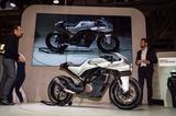 画像5: 390DUKEをベースにハスクバーナらしい個性を演出