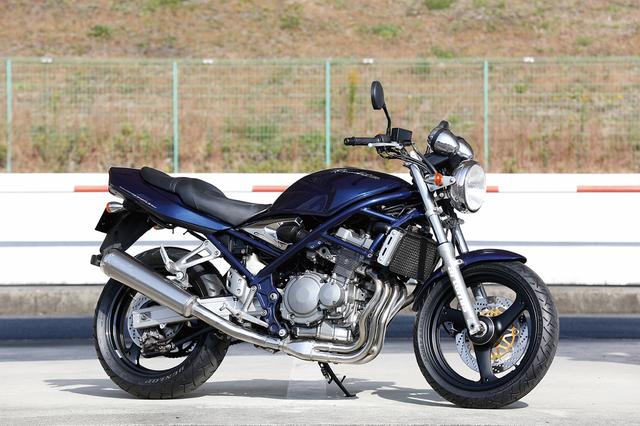 画像2: Impression スタイリッシュ&スポーティな元祖250ネイキッド
