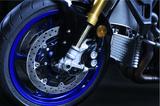 画像: MT-10 SPにはYZF-R1Mに採用されるオーリンズ製電子制御サスペンション「ERS」(エレクトリックレーシングサスペンション)を装備する。さすが上級モデル。