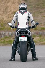 画像2: RIDING POSITION(身長:176㎝ 体重:68㎏)
