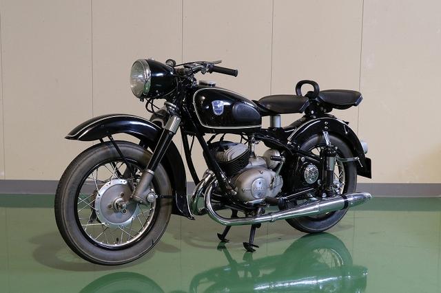 画像: アドラーMB250