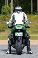 画像2: RIDING POSITION(身長:176㎝ 体重:68㎏)