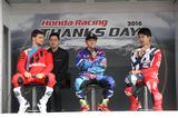 画像: カテゴリーごとのトークショーも多数開催。写真はモトクロスライダーによるトークショーの模様。(写真左からイブジェニー・ボブリシェフ選手、成田亮 選手、能塚智寛 選手)