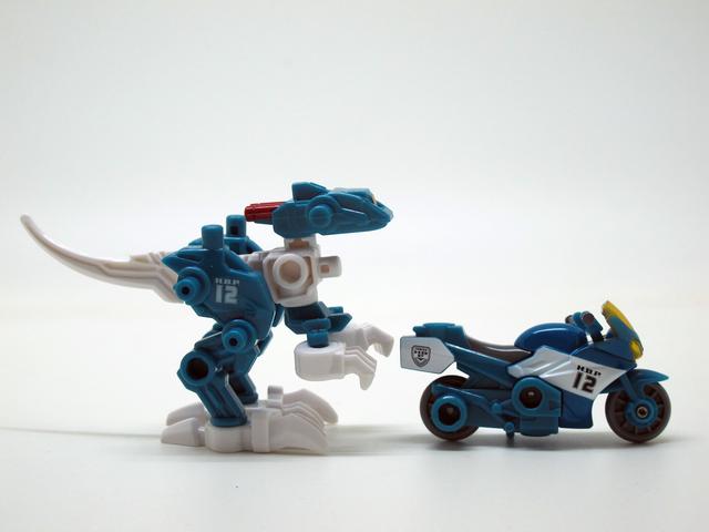 画像2: VFRとサポートメカが合体!