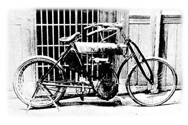 画像: 1909年 島津モーターNS号 NS 号のほとんどの部品は日本製の材料を使って、製作者の島津楢蔵によって製作。これ以前の国産車は輸入部品を組み立てたものばかりで、純粋な国産車第1 号はNS 号ということになる…云々と、3000台以上のバイクを紹介しております!