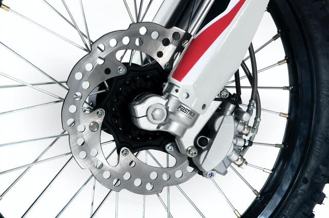 画像15: 上位モデルと同等フレーム 125でも迫力のフルサイズ!
