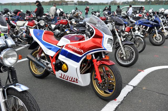 画像2: 新型のCB1100RS&CB1100EXも会場にお目見え!