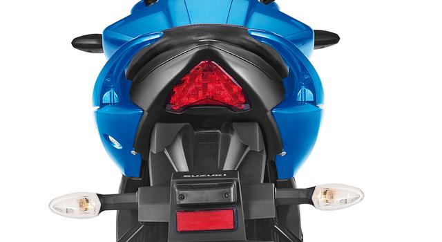 画像4: インドのフラッグシップスポーツモデル! 13の部門でバイクオブザイヤーを受賞し、日本に上陸