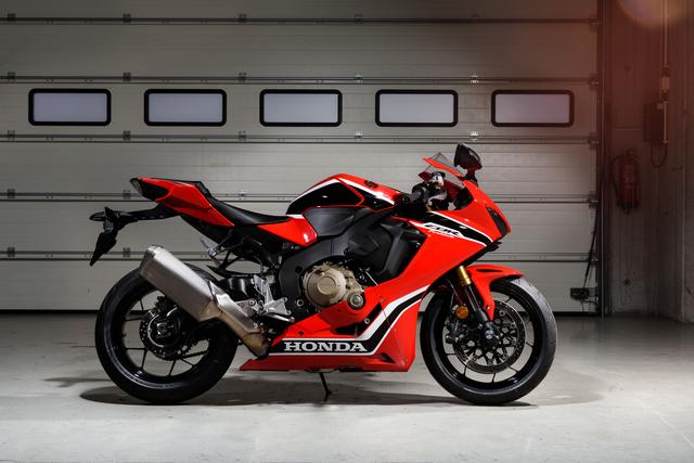 画像1: CBR1000RR(2017年)