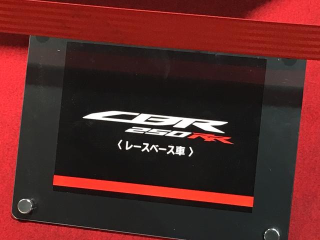 画像3: 大阪モーターサイクルショーで突如発表されたレース仕様!