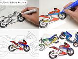 画像: 西2ホール・キッズコーナーでは、親子でも楽しめる「プラバンアクセサリ−工作教室」を実施。