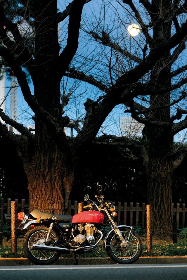 画像1: 免許制度に翻弄された、数奇な運命の4気筒モデル