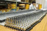画像: 完全な空調設備の工場で埃や湿度の影響を受けずに製造・出荷。これもトネ製品の品質を担保する 大きな要素だ。