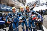 画像: 左からカネパ、チェカ、ディ・メリオ ディ・メリオは08年GP125チャンピオン、そうそうたるメンバーですね