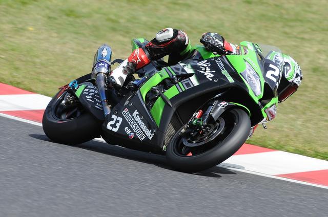 画像: TSRホンダからチームグリーンへ移籍した渡辺 スイッチ早々、うまく乗ってます!