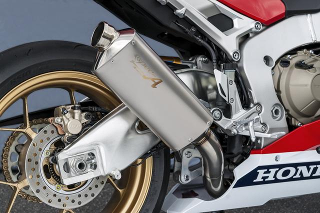 画像1: 17〜CBR1000RR /SP SPEC-A SLIP-ON TYPE-S