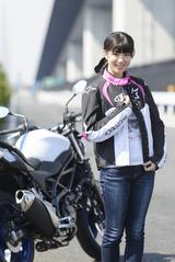 画像: ほぼ月刊「梅本まどかとオートバイ」vol.2 SUZUKI SV650 ABS