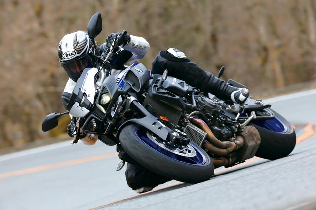 画像: YAMAHA MT-10 ABS
