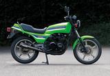 画像: 高性能化の波に応えて登場、Z400FXの後継モデル