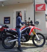 画像2: XR250とCRF250 RALLY、どっちが楽しい?
