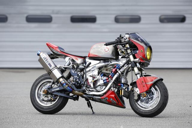画像: 眺めていて飽きない豪華カスタム! ケンゴ(ゴリラ)最高速:141.121km/h
