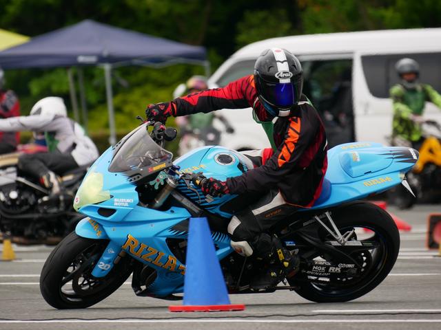 画像: C2・細川貴之選手@GSX-R600