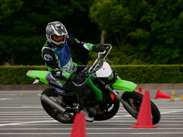 画像: B・井伊利光選手@KDX220SR