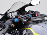 画像: 車種別マルチバーホルダー CBR250RR('17) キャップボルトカラーM8 レッド付属 ■4800円 2017年7月下旬発売