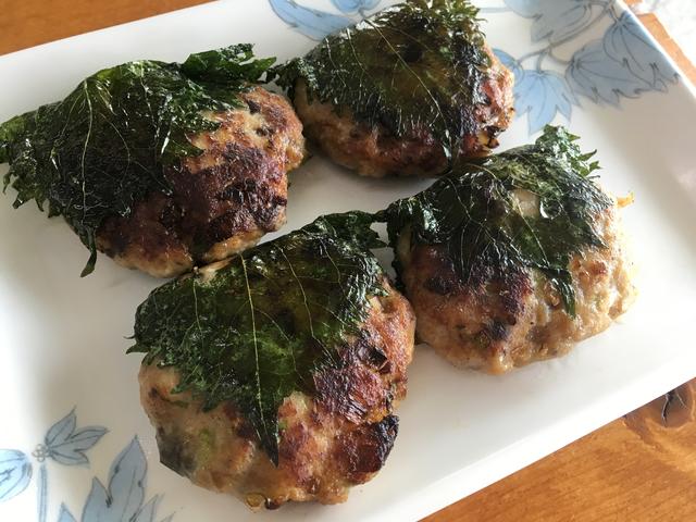画像: むむ、こちらはお酒が欲しくなる味。笑