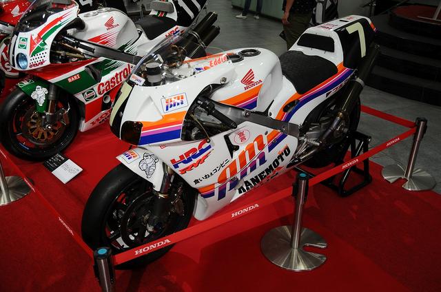 画像: 1993 RVF750