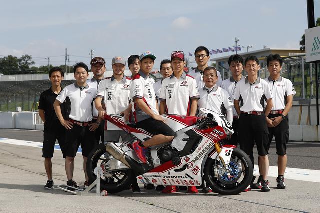 画像: 自分のチームにMotoGPライダー、moto2ライダーを迎え入れる高橋