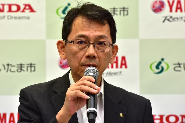 画像: ヤマハ発動機のMC事業本部長・渡部克明氏も今回の実験について「電動二輪車の普及拡大と共に、さいたま市の抱えている交通空白地域における利便性向上の効果検証のための実験です。データ、利用者の声を検証してフィードバックしていきます。今後は電動二輪車シェアリングの実証実験も検討していますよ」とコメントした。