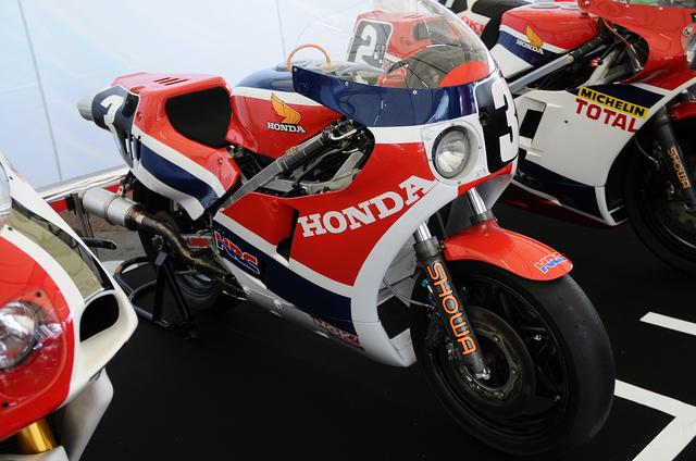 画像8: <鈴鹿8耐> 始まりました!第40回 鈴鹿8耐!
~レース以外の見どころのクセがスゴい!