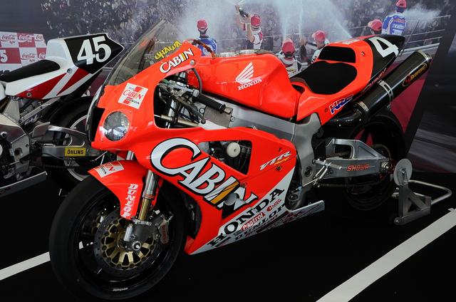 画像18: <鈴鹿8耐> 始まりました!第40回 鈴鹿8耐!
~レース以外の見どころのクセがスゴい!