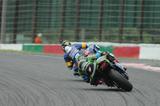 画像: 前を行くドゥ・ピュニエを追う渡辺一馬。Teamグリーンは渡辺とハスラムのふたりで走行!