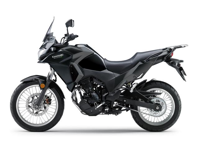 画像3: タリックスパークブラック×メタリックグラファイトグレー ■税込価格:62万9640円