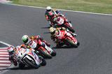 画像: サリムの速さに手を焼く11山本ですが、ホンダに乗り換えて初年度のチャンピオンを狙っています