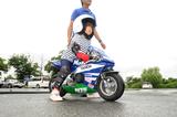 画像: さなちゃんデビューの瞬間! 74に乗りたくて自転車練習がんばりました!