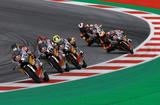 画像: 39が眞崎 レース2ではmoto3らしい、最終ラップまで続く大混戦を制しました!