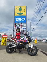 画像: 青い旗がホクレンのオリジナルフラッグです。