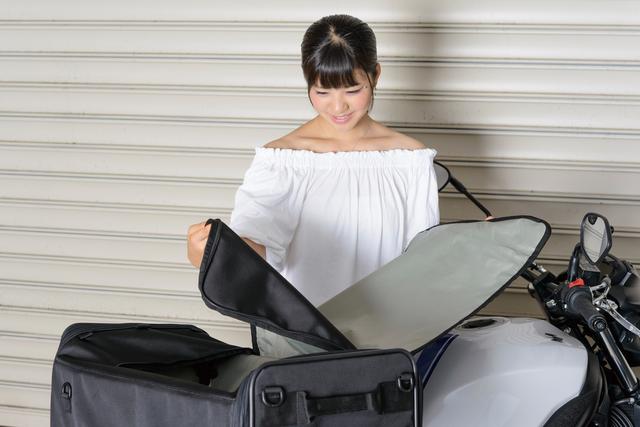 画像: 上面の蓋部分は大きく開く。トリプルフレーム構造なので型崩れせず、荷物の出し入れもスムーズ。