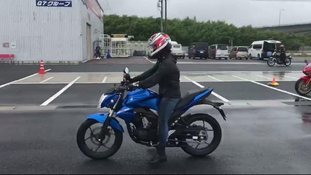 画像: イラストレーターの寺崎愛さんは GIXXER150で挑戦です!