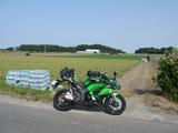 画像2: どこへ行くにも1週間、行動の全てをバイクと共に過ごすつもりでごいす! 日本全国津々浦々様々な道を往き、それぞれのシチュエーションでの挙動を、表情を、フィーリングをキャッチ&セーブ! RIDE編集部の山口銀次郎が、取材やプライベートを絡め、ひと捻りふた捻りを担当します。今週1週間共に過ごすオートバイは、新機構満載のNinja1000ABS。 オートバイRIDE編集部:山口銀次郎担当