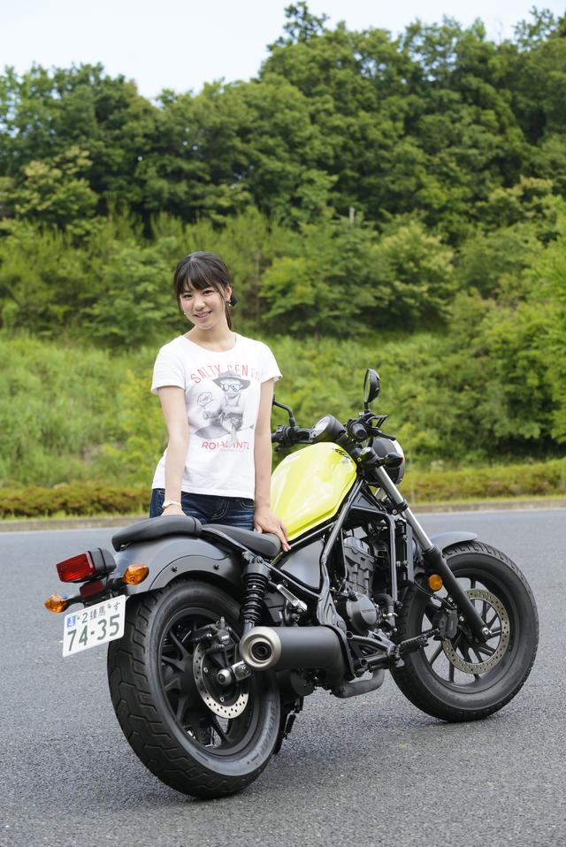 画像: どっちなの(笑)。でも、確かにCBは見た目も乗りやすさも好きって言ってたね。