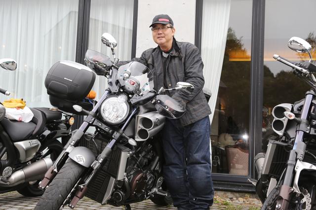 画像: 埼玉から参加の番長さん(53歳・2013年VMAX)。VMAX歴は26年! 91年に89年式(旧型)を購入し、97年式に買い替え、2013年に現車を購入。「VMAXでの一番の思い出は旧型での二度の北海道ツーリング。これから愛車としたいことは、北海道ツーリングです」と。VMAXと半生を過ごしてきた番長さんからVMAXへの想い、乗り味やメンテナンスの変遷等々を伺いました。